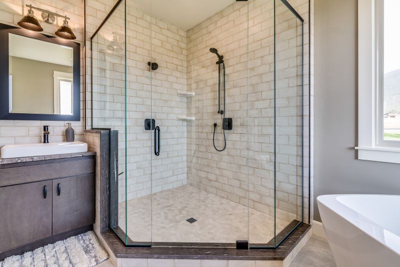Seamless Glass Showers